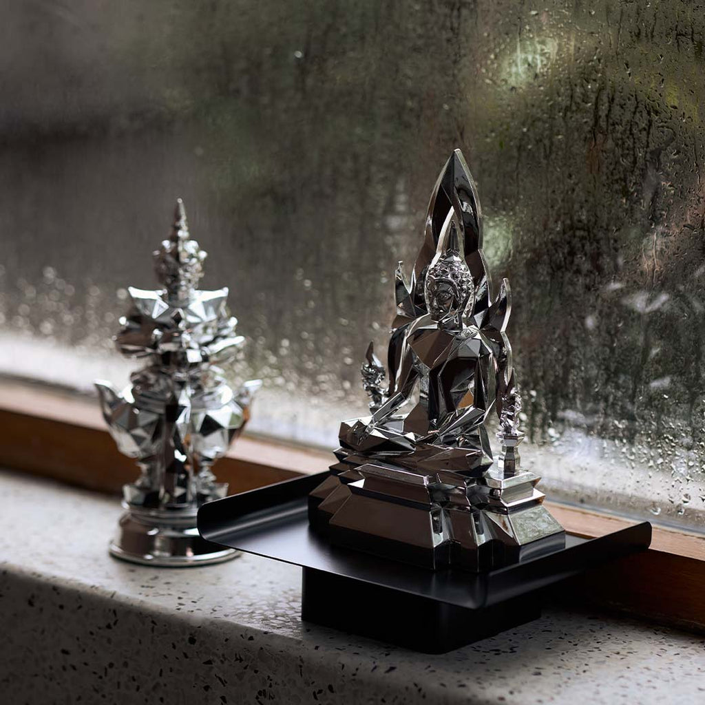 The Silver Luxe Buddha บูชาองค์พระพุทธรูปปางเรือนแก้วสีเงินรัชตะ